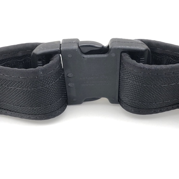SAFARILAND DUTY BELT - Nylon with plastic buckle. Size: LARGE 38”- 44 Adjustable - Picture 4 of 12